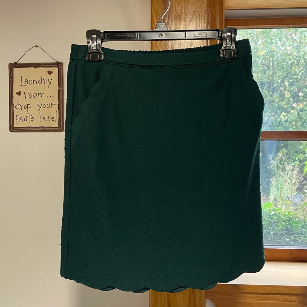 ❗️NWT❗️ Skies are Blue Forest Green Scalloped Skirt